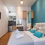 Lefkas & Апартаменты *