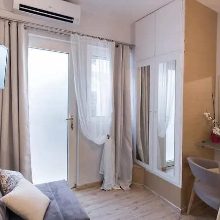 Lefkas & * Lefkada City